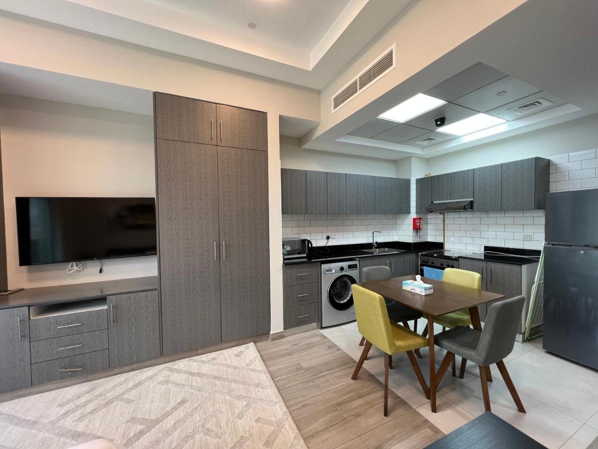 Penrose Place Dubai Jvc Экстерьер фото